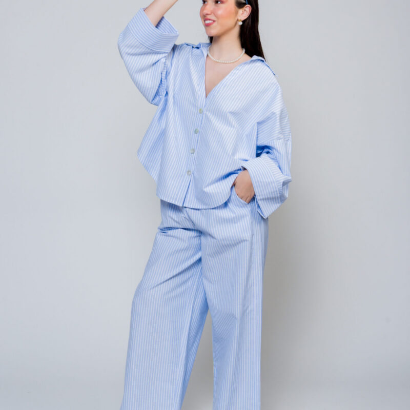 Calça Raiz Azul